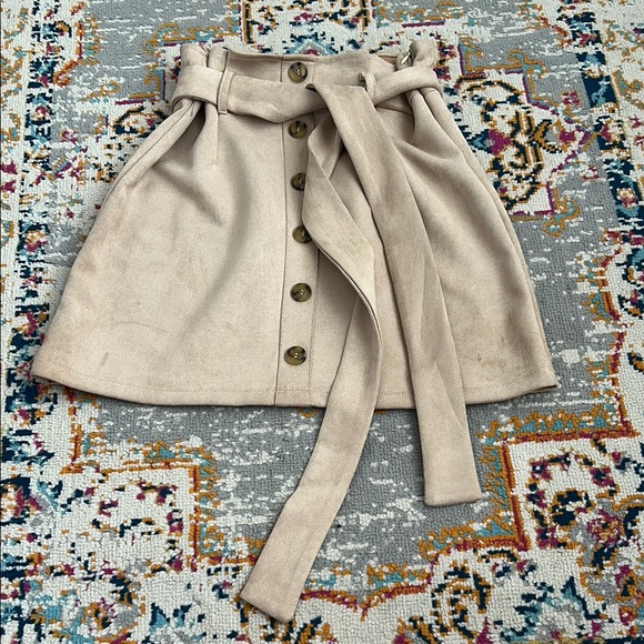 Vestidos Dresses & Skirts - Elegant Beige Button-Down Skirt